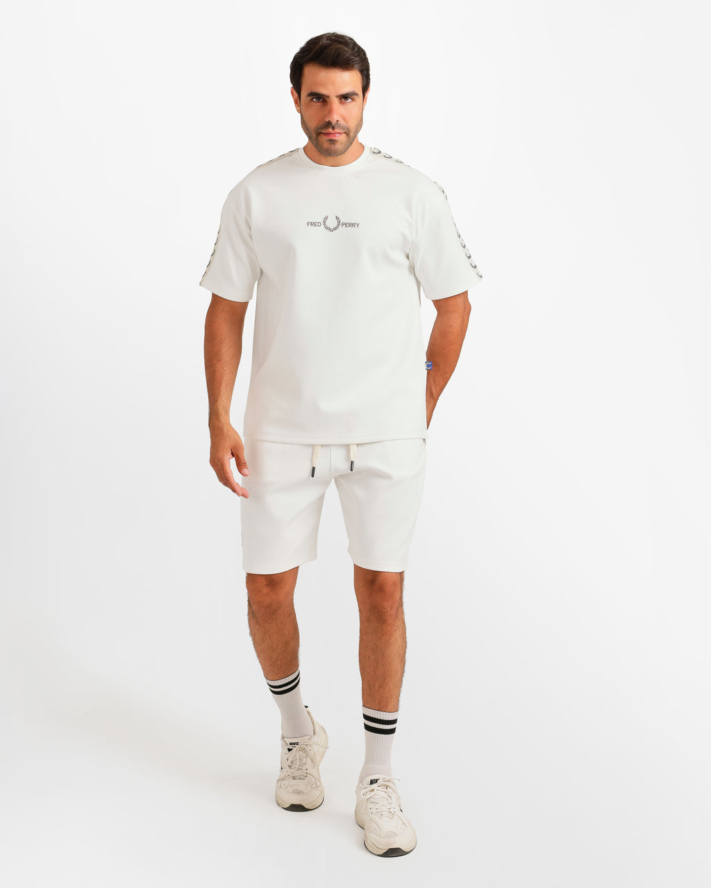 Stripe Detail Streetwear Shorts Set - White | ONZE Egypt