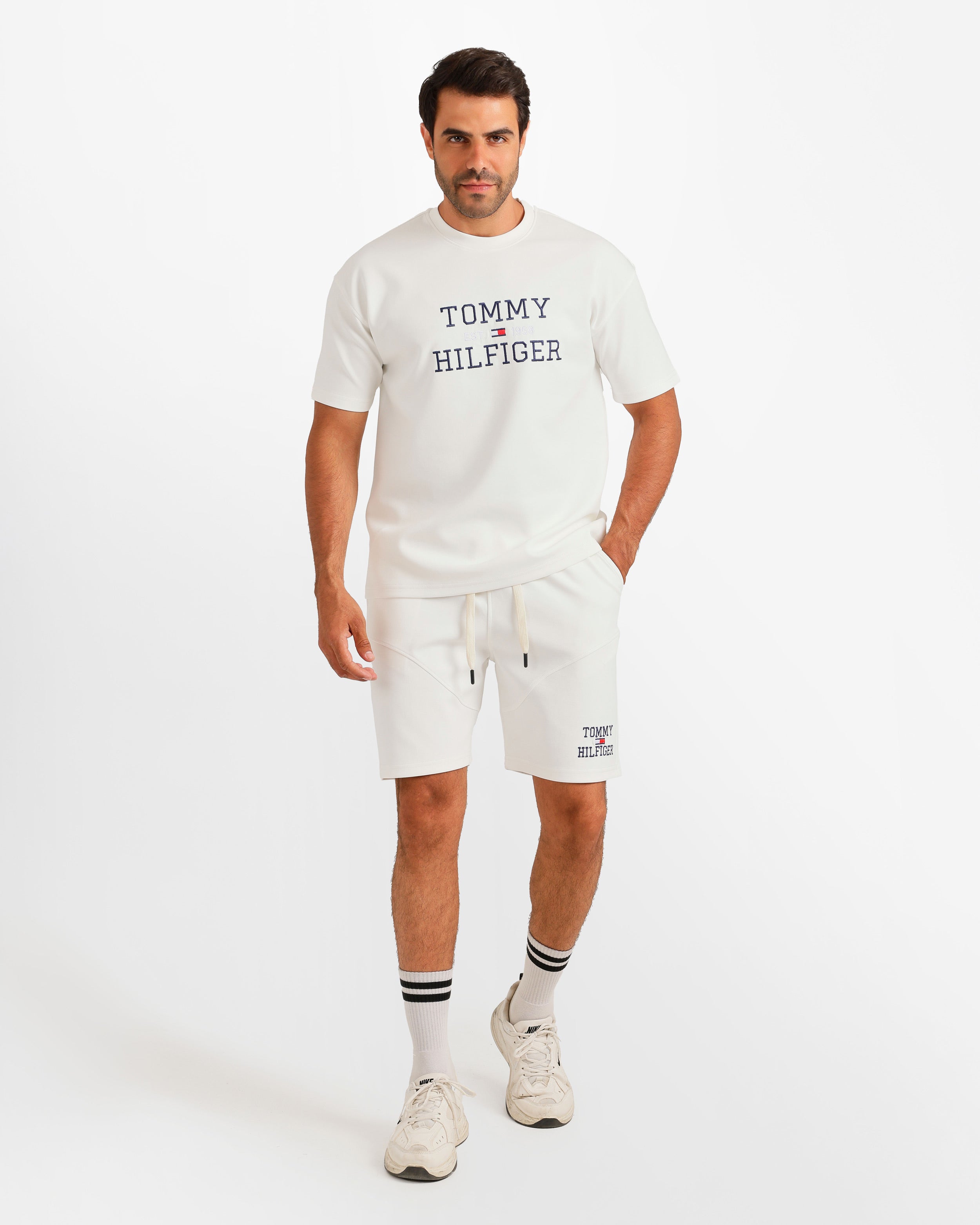 Graphic Print Shorts Set - White | ONZE Egypt Main image