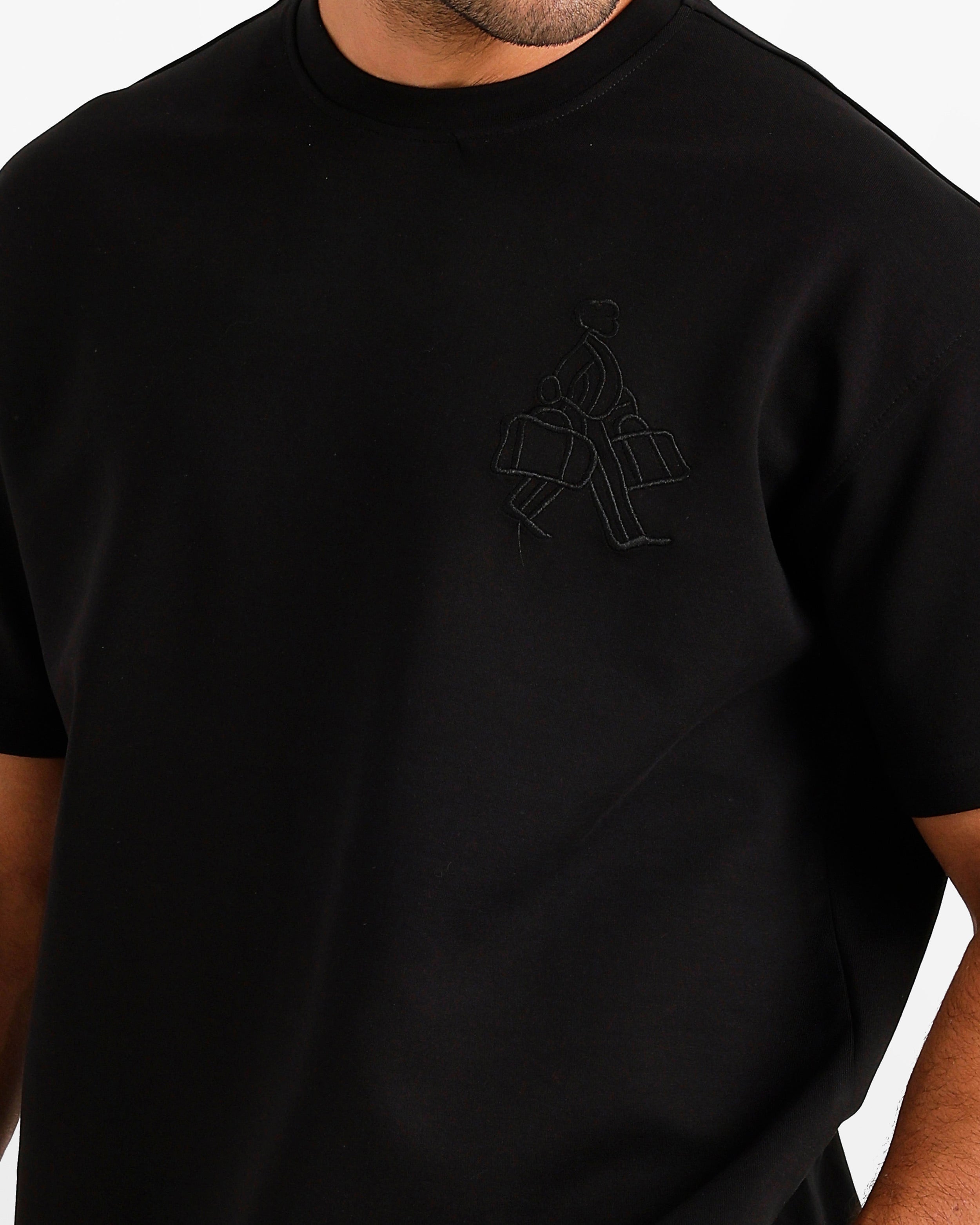 Minimal Embroidered Shorts Set - Black | ONZE Egypt