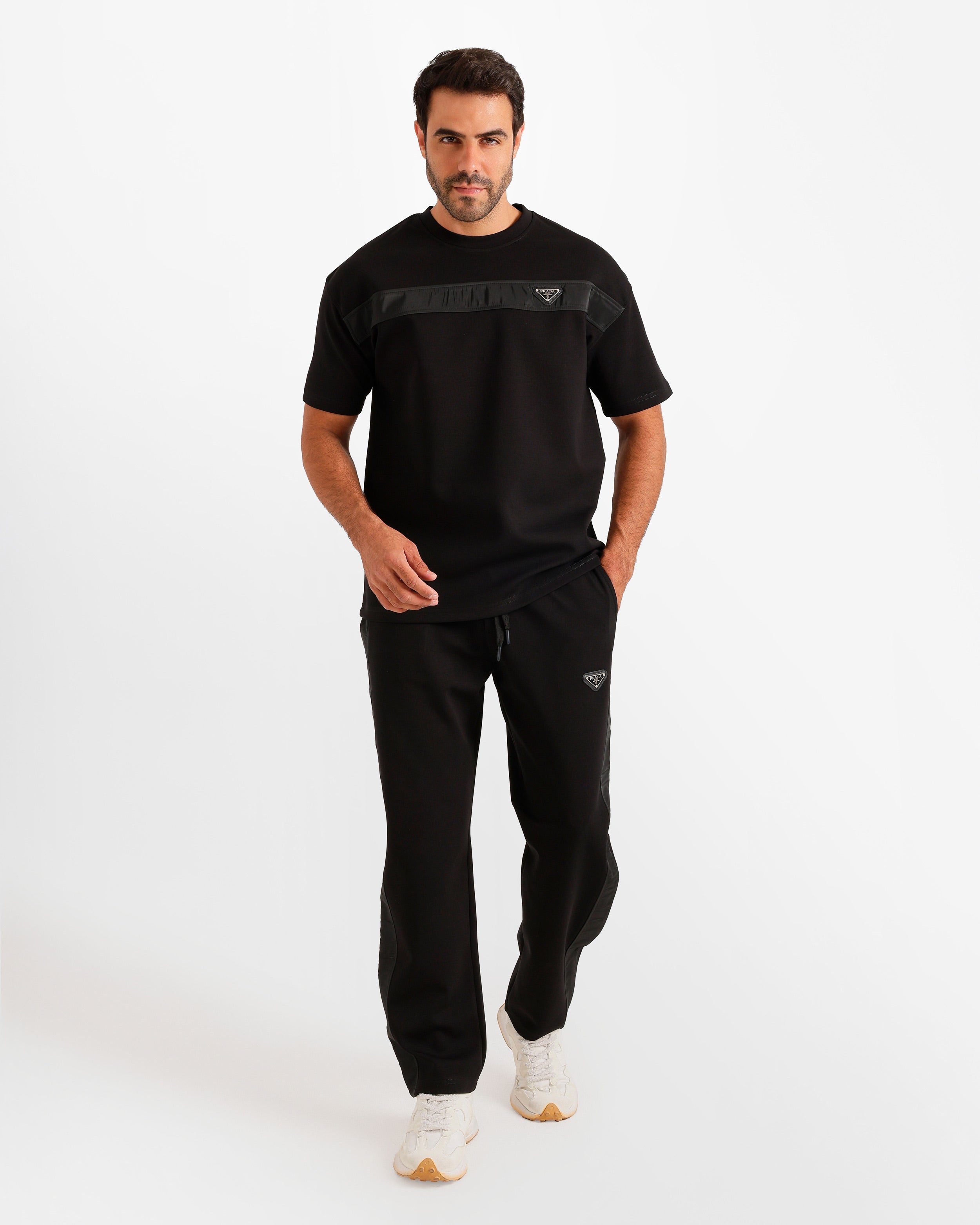 Contrast Chest Panel Set - Black | ONZE Egypt Main image