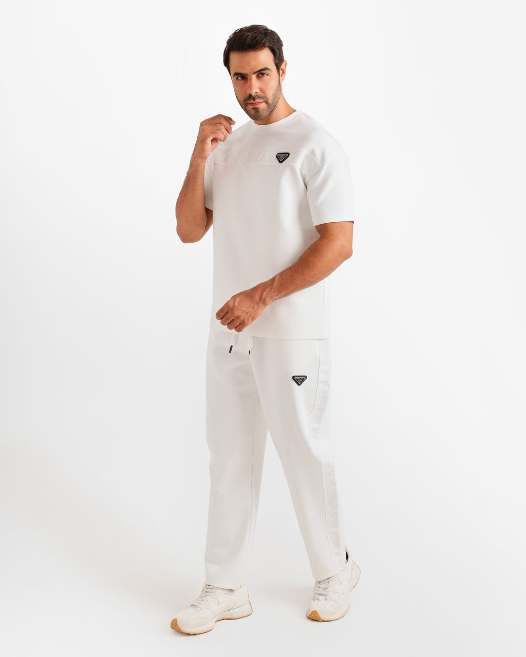 Contrast Chest Panel Set - White | ONZE Egypt