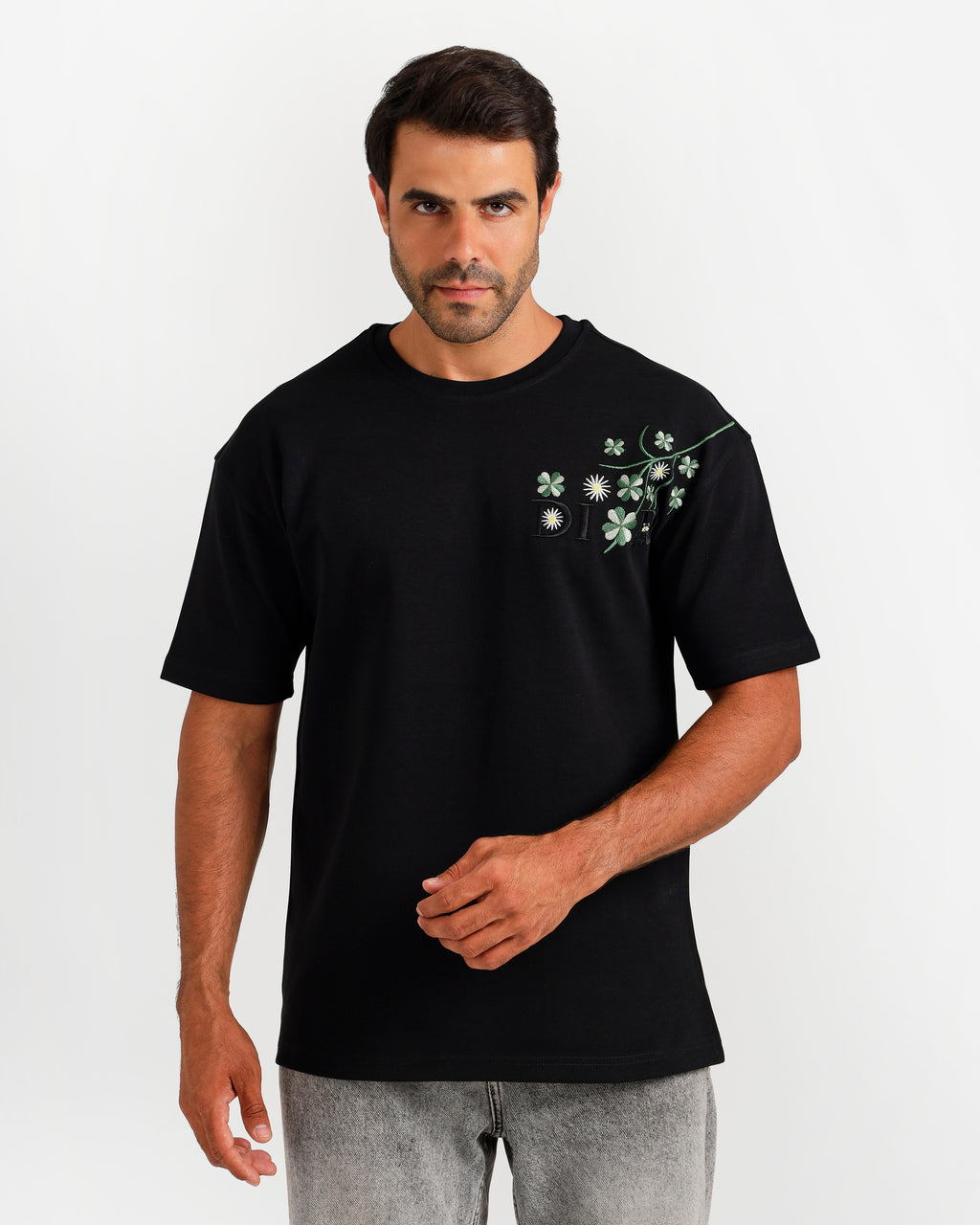 Floral Embroidery Streetwear T-Shirt - Black | ONZE Egypt