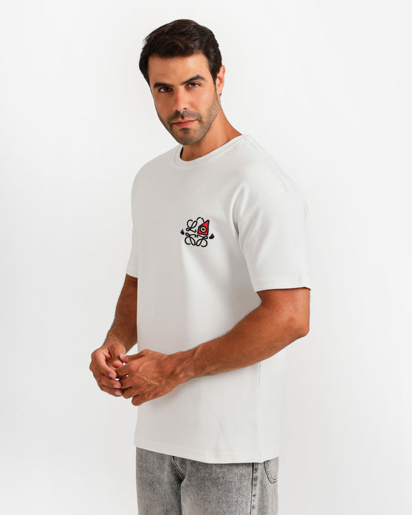 Floral Embroidered Chest Graphic T-Shirt - White | ONZE Egypt